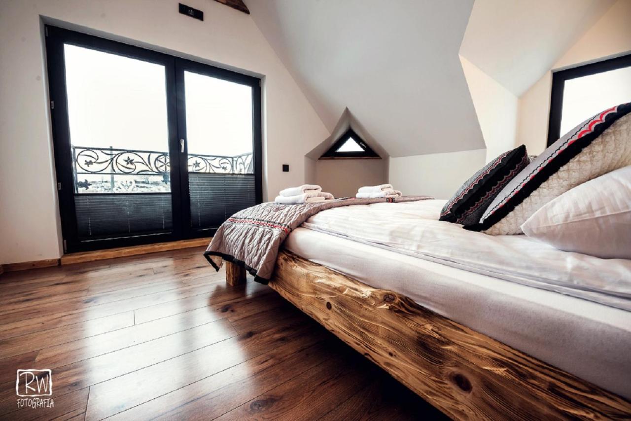 Laura Resort - Luxury Chalets Z Jacuzzi 샤플라리 외부 사진