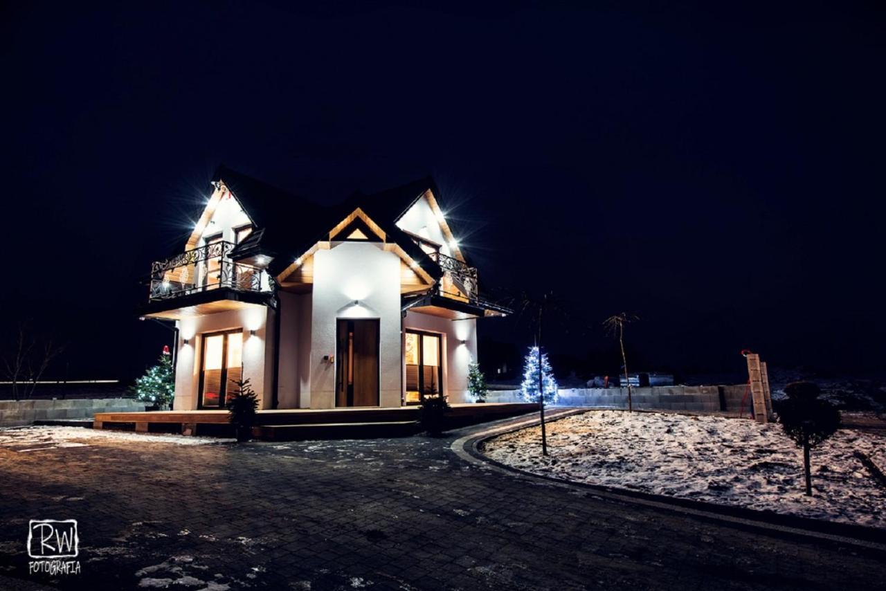 Laura Resort - Luxury Chalets Z Jacuzzi 샤플라리 외부 사진